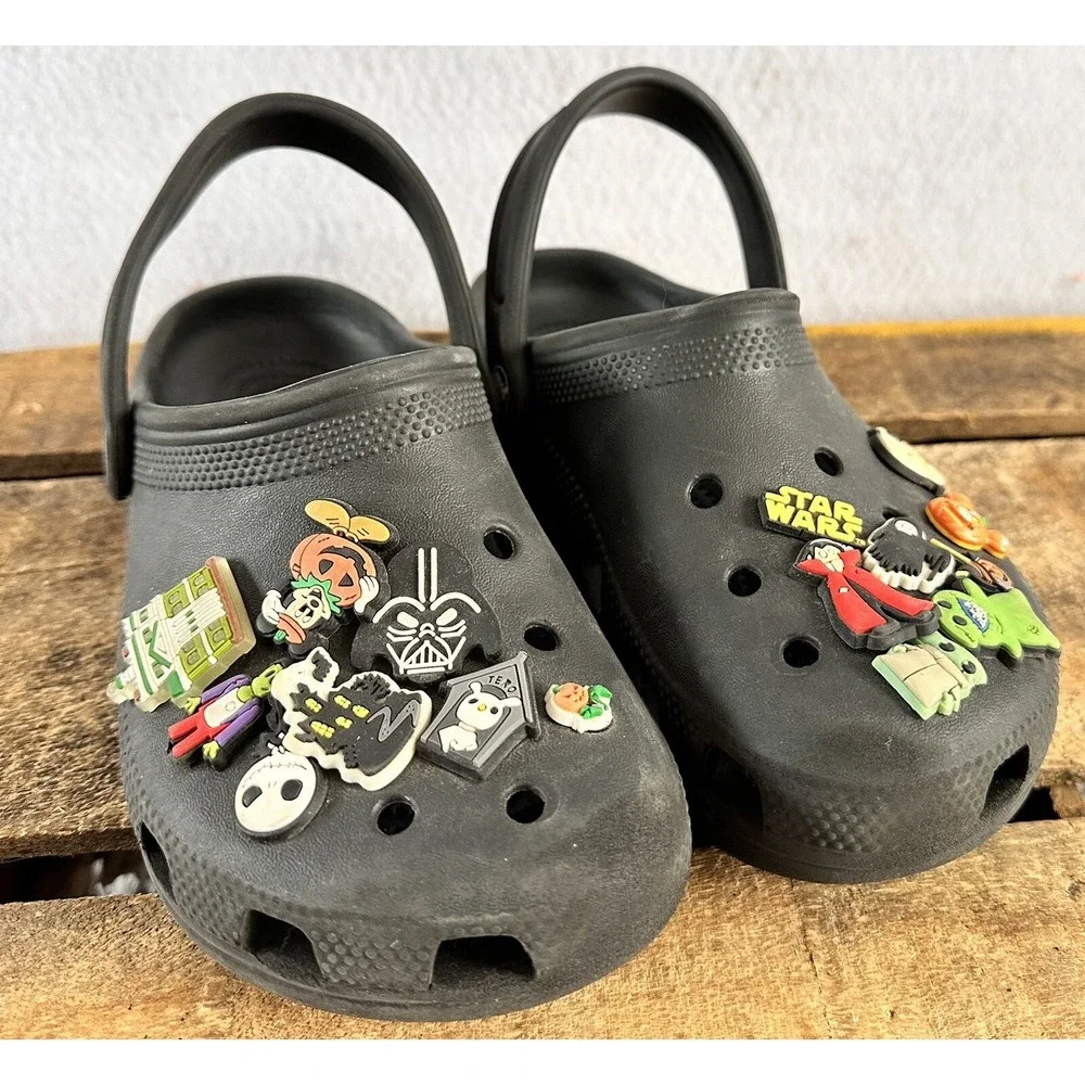 Crocs Clogs Star Wars Shoes Jibbitz Charm Buttons Kids Sz 3